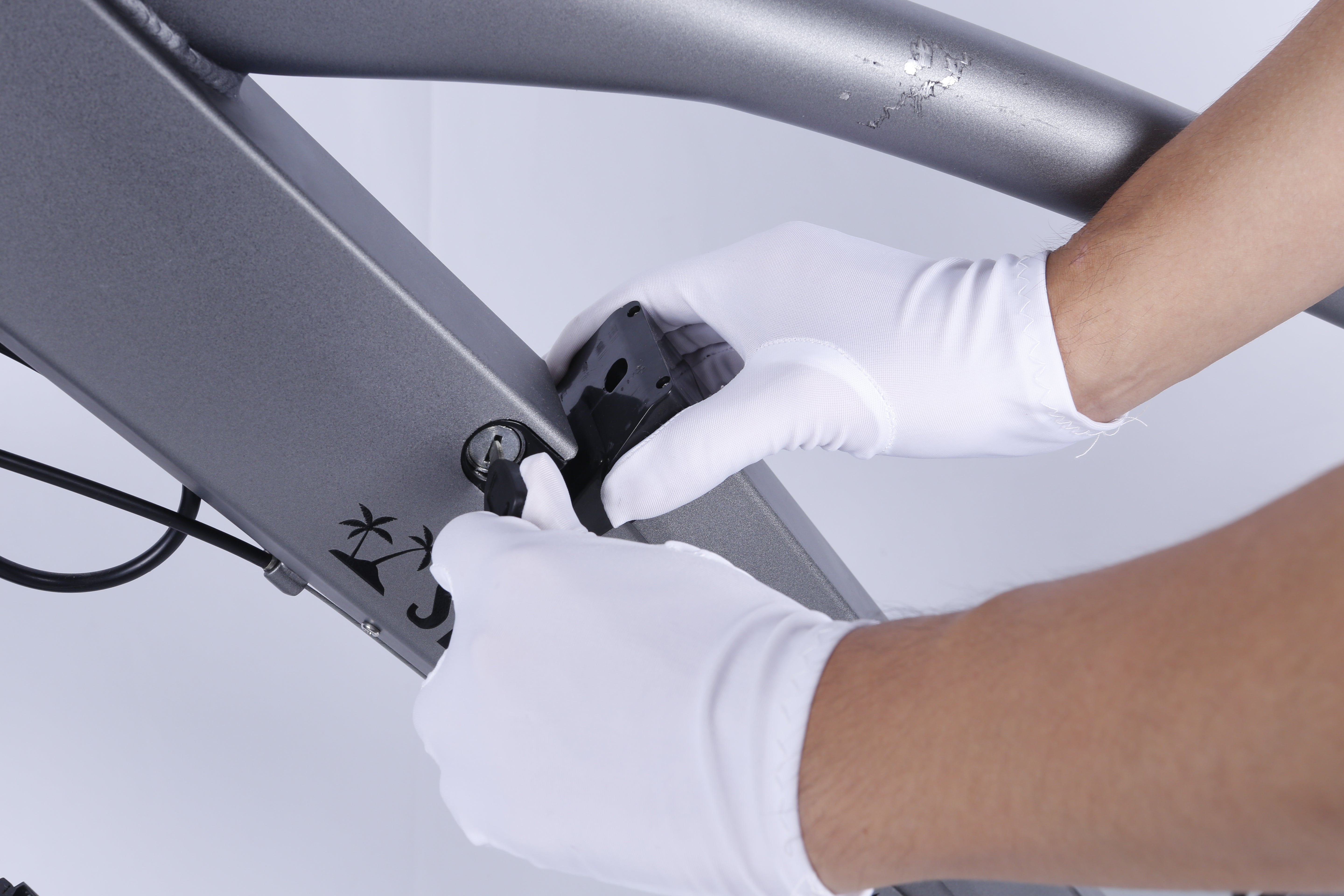 Nakto Santa Monica Cruiser Electric Bike – Comfortable City and Neighborhood Commuter